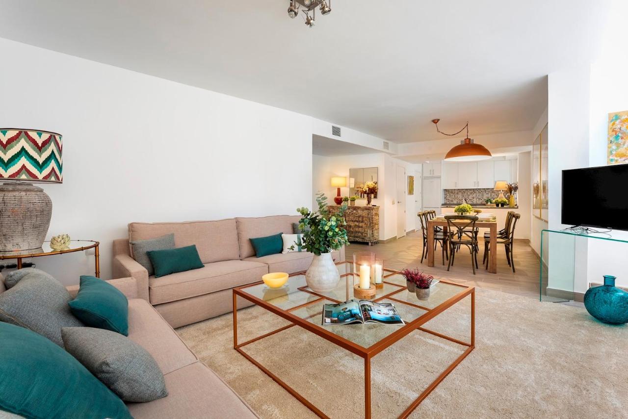 Genteel Home Plaza De Las Flores Malaga Zewnętrze zdjęcie